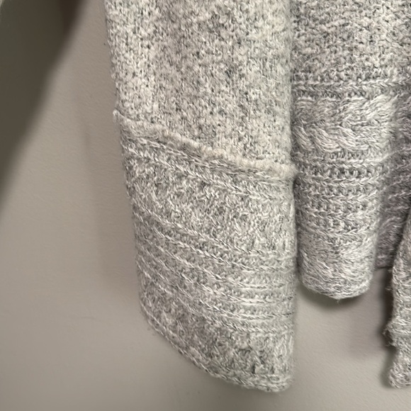 Moth Gray Textured Knit Cardigan Sweater - Picture 3 of 8